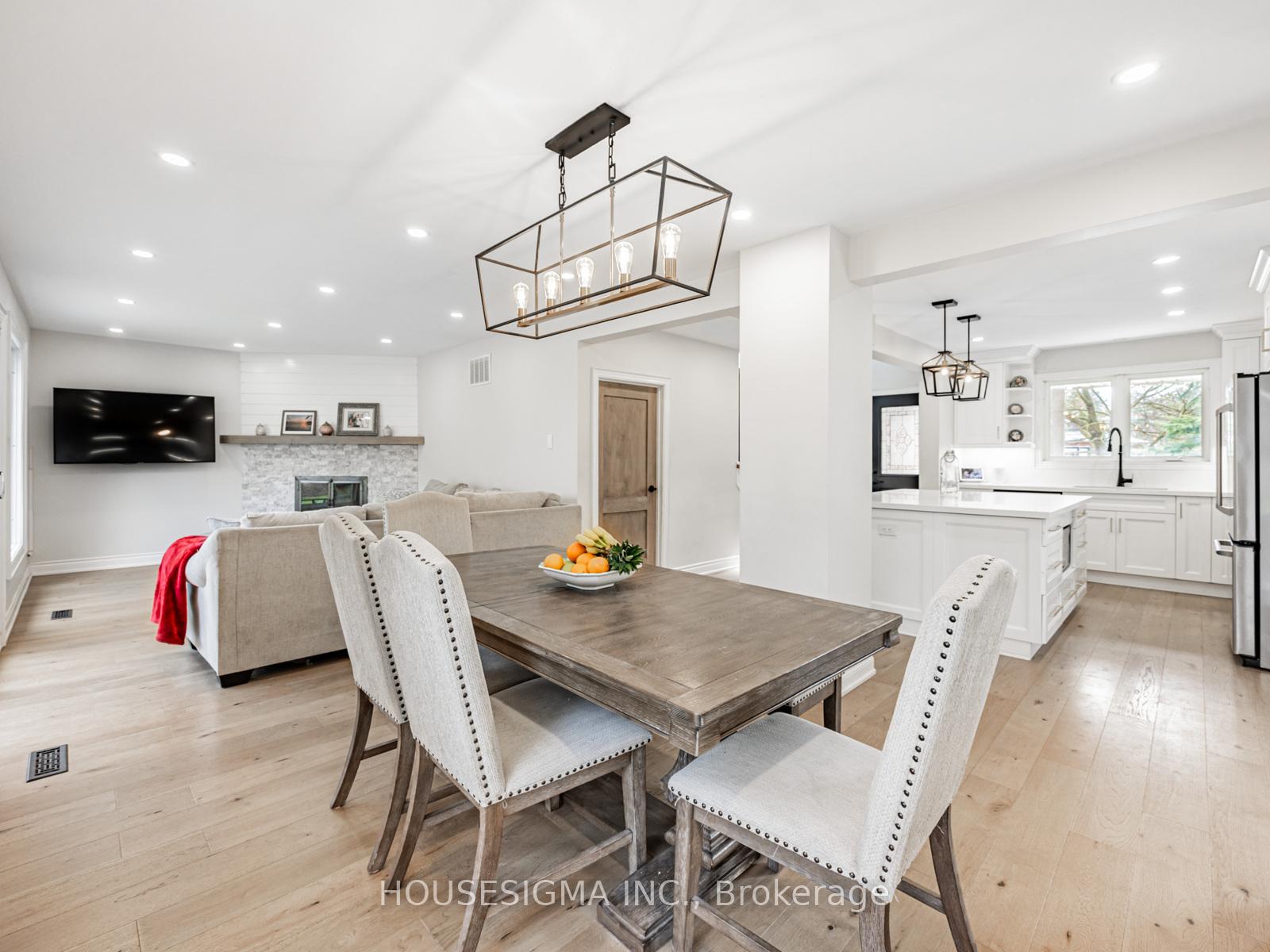 Photo 6 of 10 Whitney Court, Whitby, Lynde Creek — HOMEH