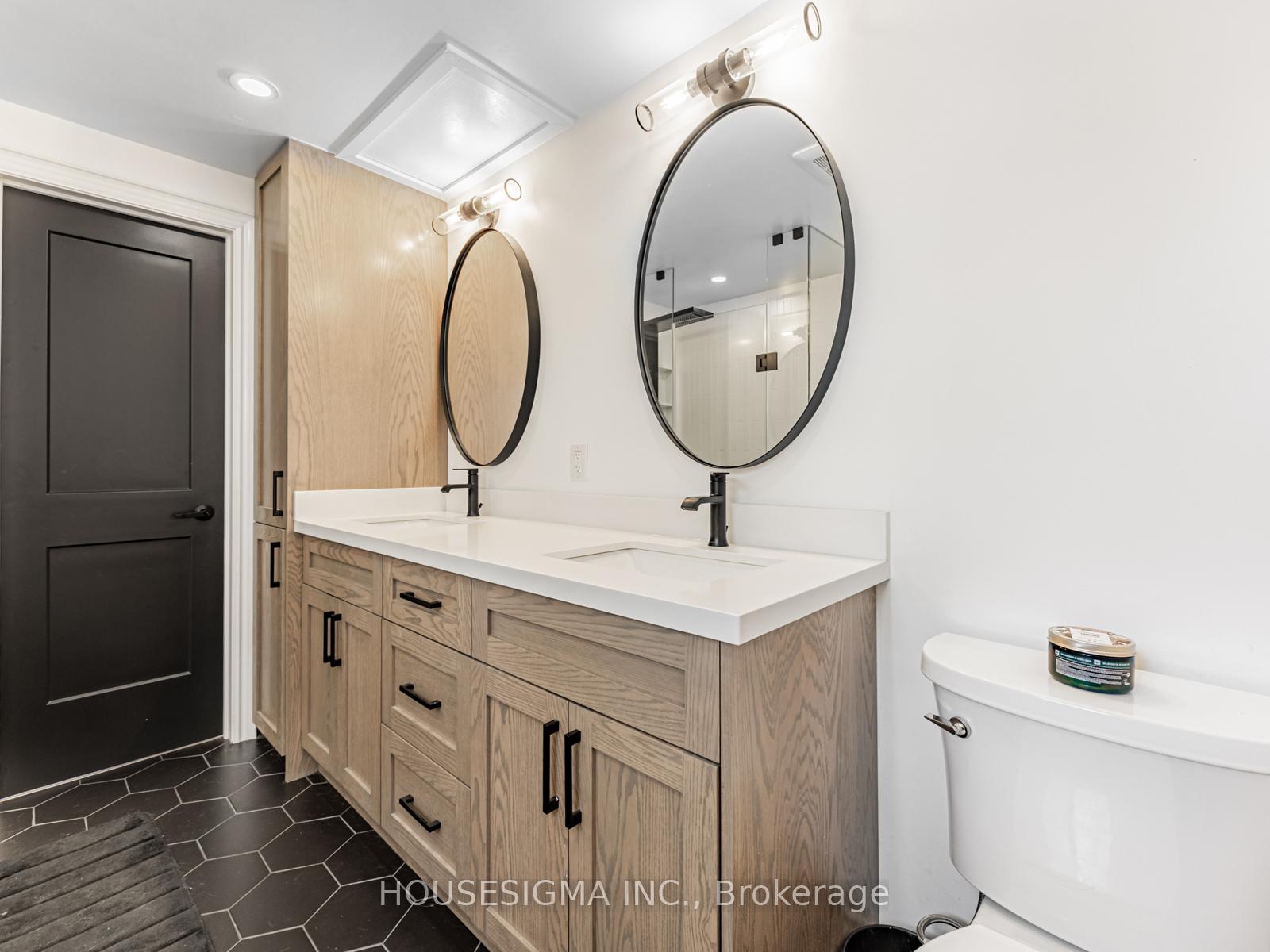 Photo 15 of 10 Whitney Court, Whitby, Lynde Creek — HOMEH
