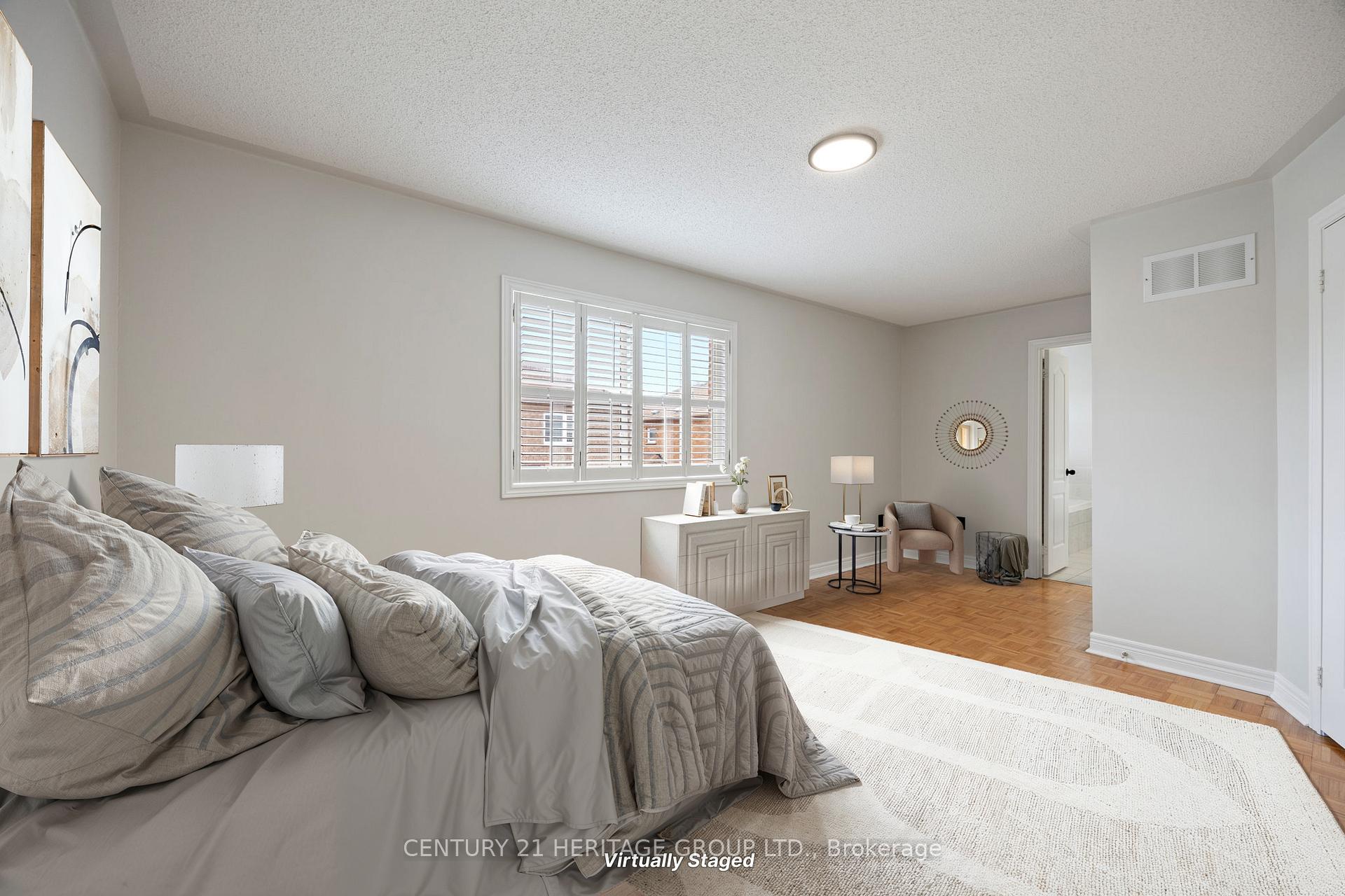 Photo 32 of 25 Wildberry Crescent, Vaughan, Vellore Village — HOMEH