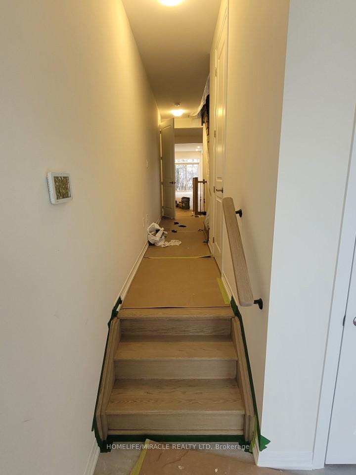 Photo 8 of 34 Rumi Court, Vaughan, Patterson — HOMEH
