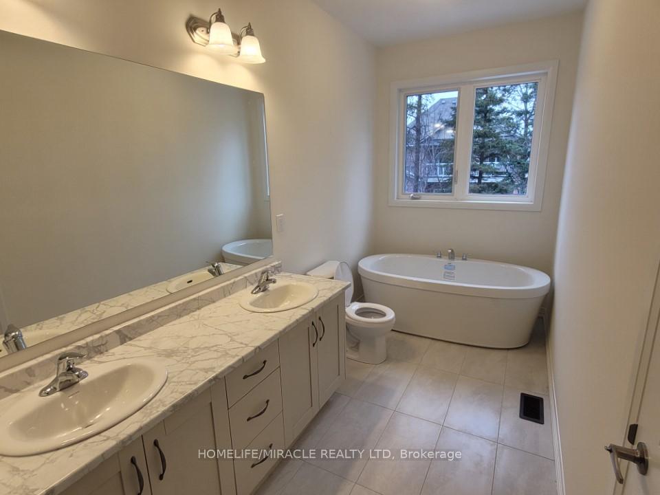 Photo 12 of 34 Rumi Court, Vaughan, Patterson — HOMEH