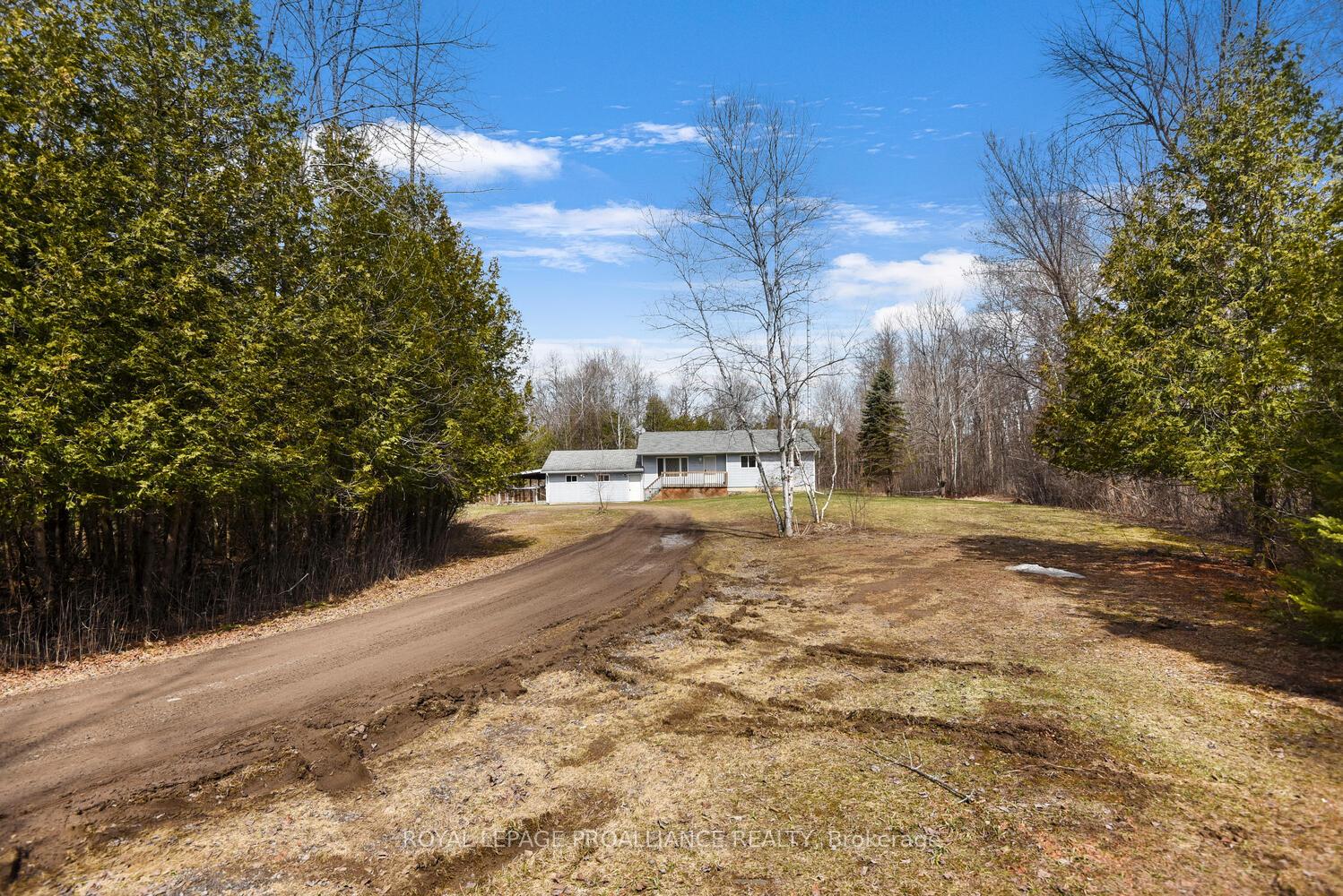 Photo 9 of 6951 Charleville Road, Augusta, Augusta Twp — HOMEH