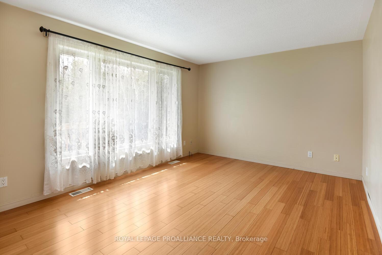 Photo 6 of 6951 Charleville Road, Augusta, Augusta Twp — HOMEH