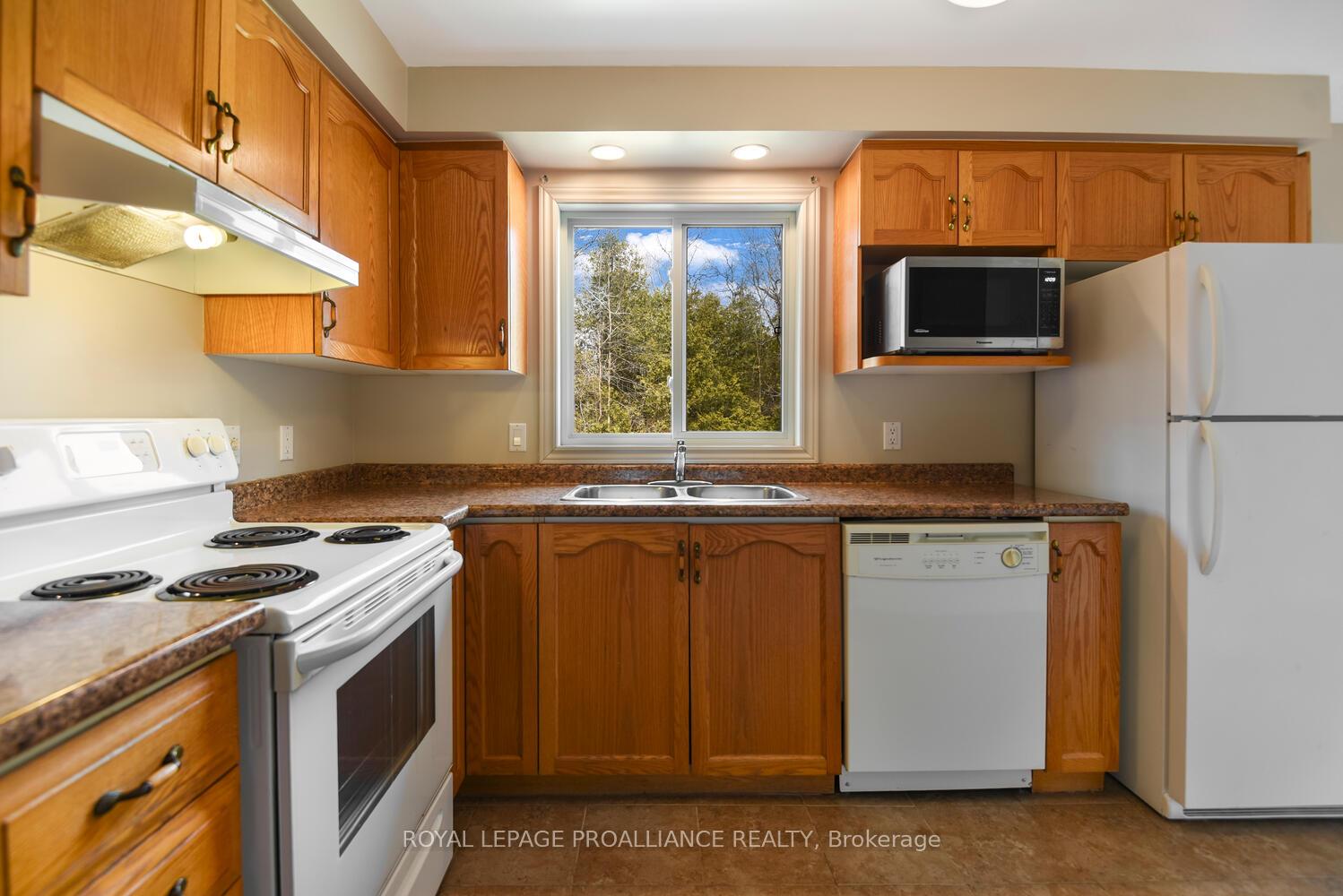 Photo 11 of 6951 Charleville Road, Augusta, Augusta Twp — HOMEH