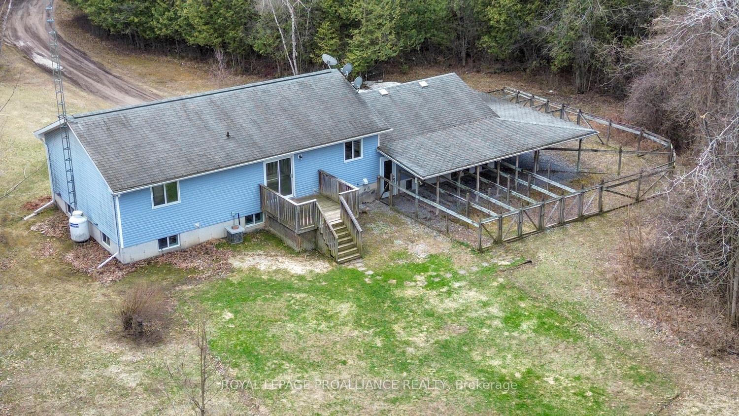 Photo 23 of 6951 Charleville Road, Augusta, Augusta Twp — HOMEH