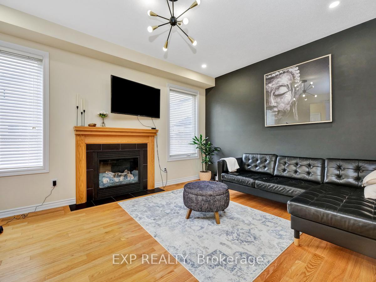 Photo 6 of 30 Pondhawk Way, Ottawa, Barrhaven - Half Moon Bay — HOMEH