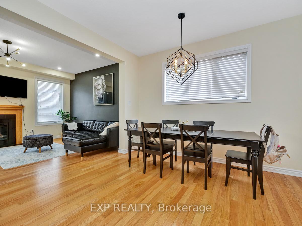 Photo 9 of 30 Pondhawk Way, Ottawa, Barrhaven - Half Moon Bay — HOMEH