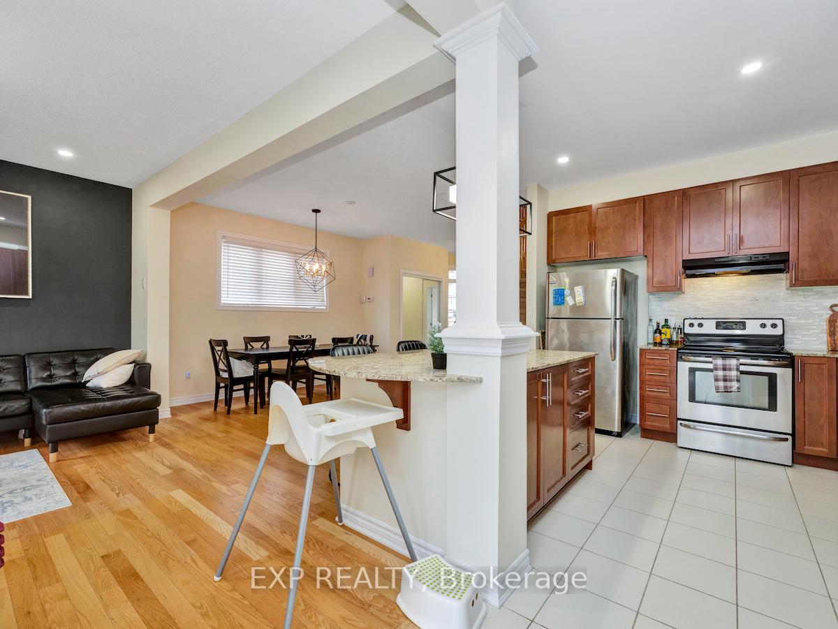 Photo 10 of 30 Pondhawk Way, Ottawa, Barrhaven - Half Moon Bay — HOMEH