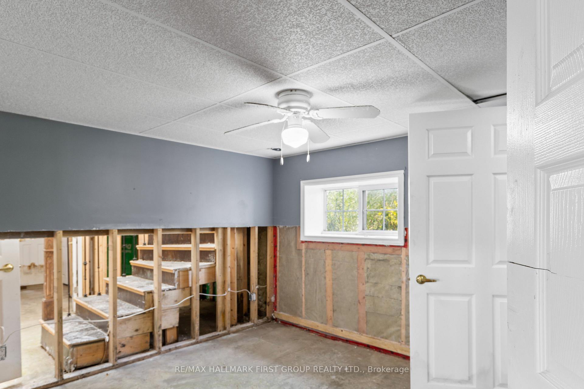 Photo 21 of 2898 County Rd 2, Prince Edward County, Ameliasburg Ward — HOMEH