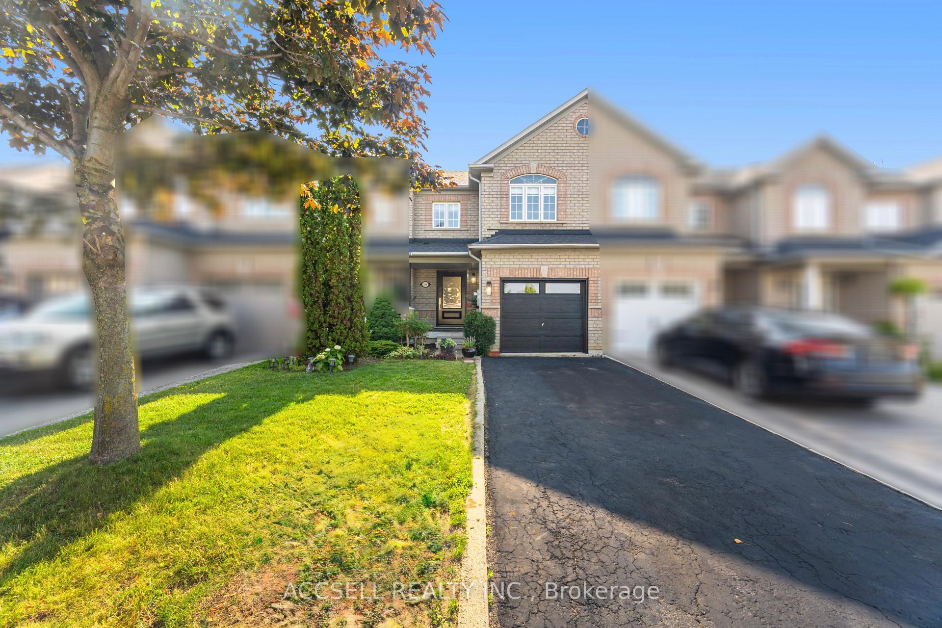 Photo 5 of 188 Deepsprings Crescent, Vaughan, Vellore Village — HOMEH