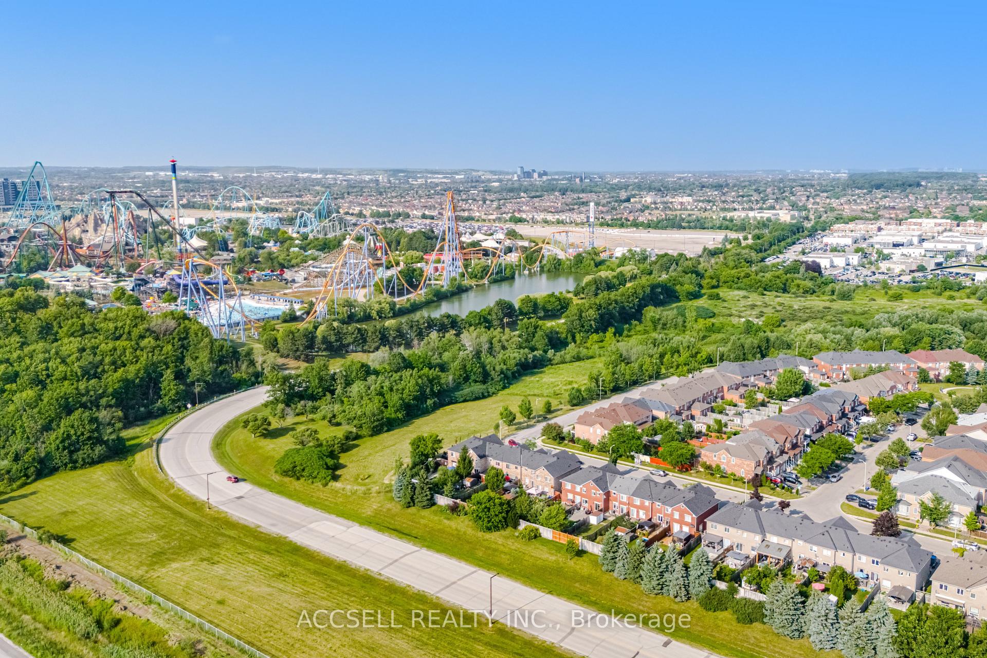 Photo 44 of 188 Deepsprings Crescent, Vaughan, Vellore Village — HOMEH