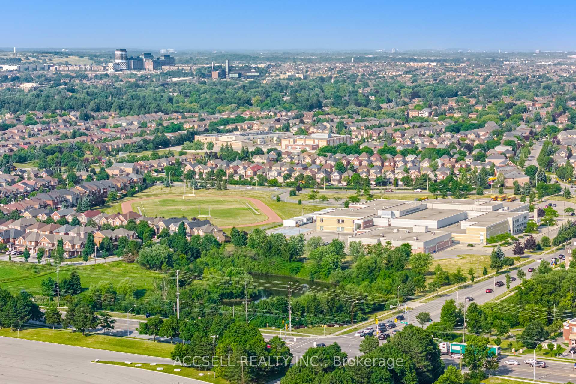 Photo 48 of 188 Deepsprings Crescent, Vaughan, Vellore Village — HOMEH