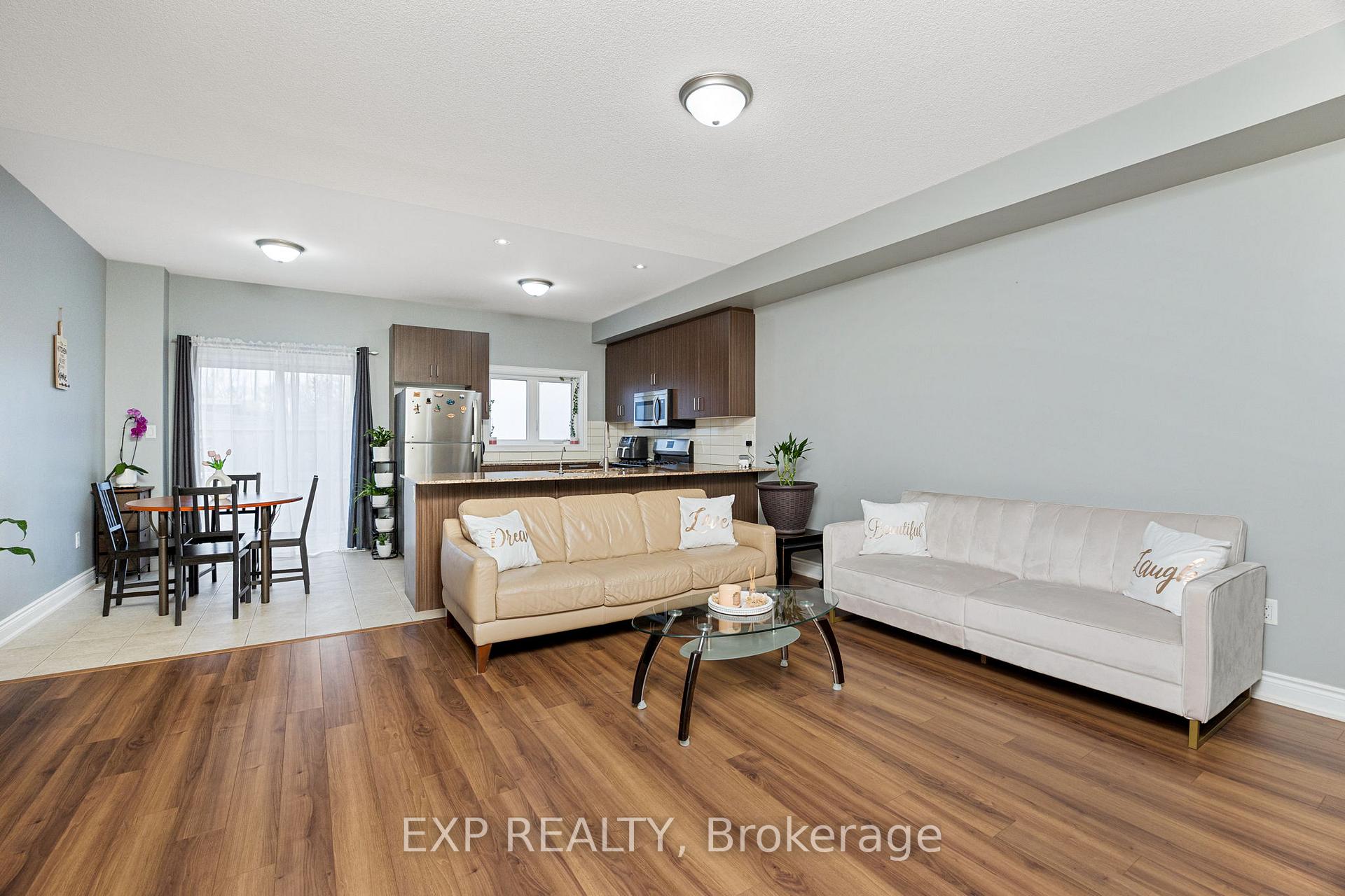 Photo 2 of 34 Prospect Way, Whitby, Pringle Creek — HOMEH