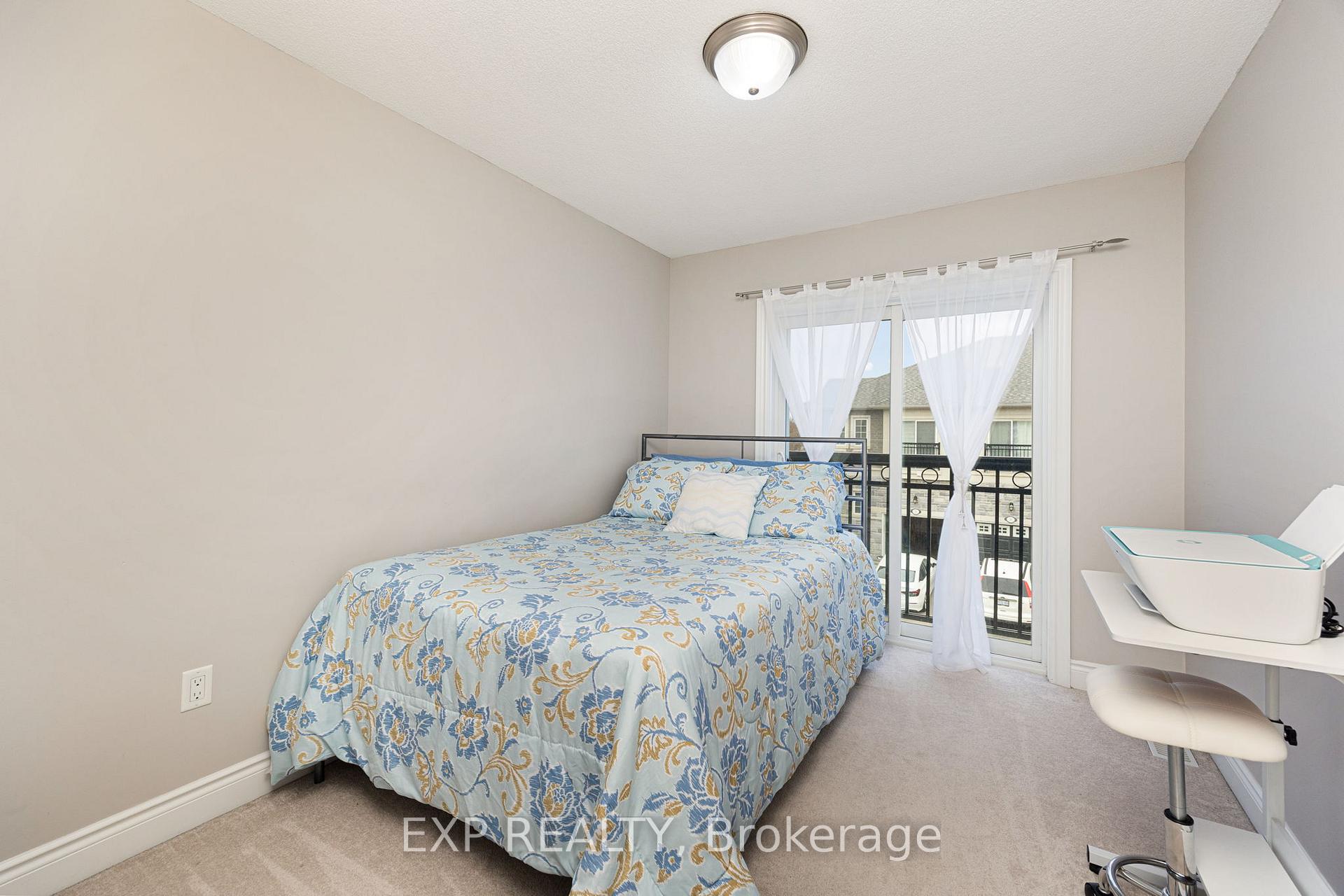 Photo 16 of 34 Prospect Way, Whitby, Pringle Creek — HOMEH