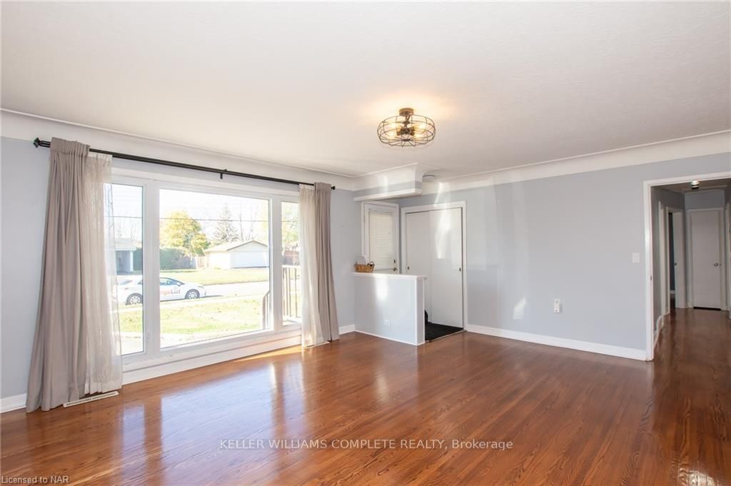 Photo 8 of 78 Gram Avenue, Welland, N. Welland — HOMEH