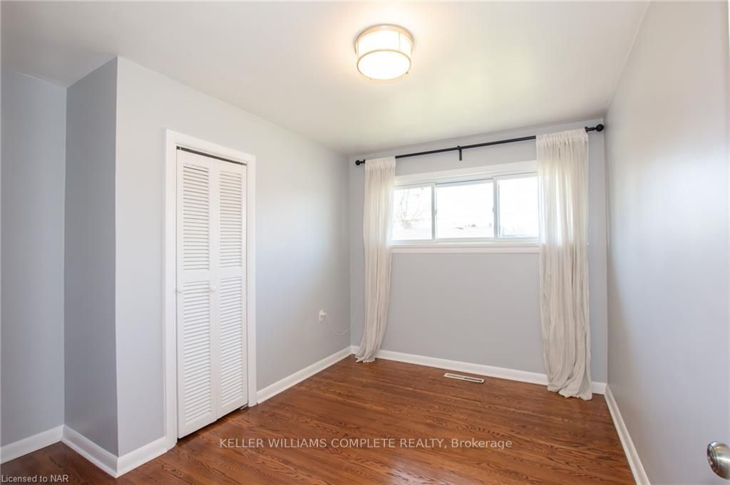 Photo 12 of 78 Gram Avenue, Welland, N. Welland — HOMEH