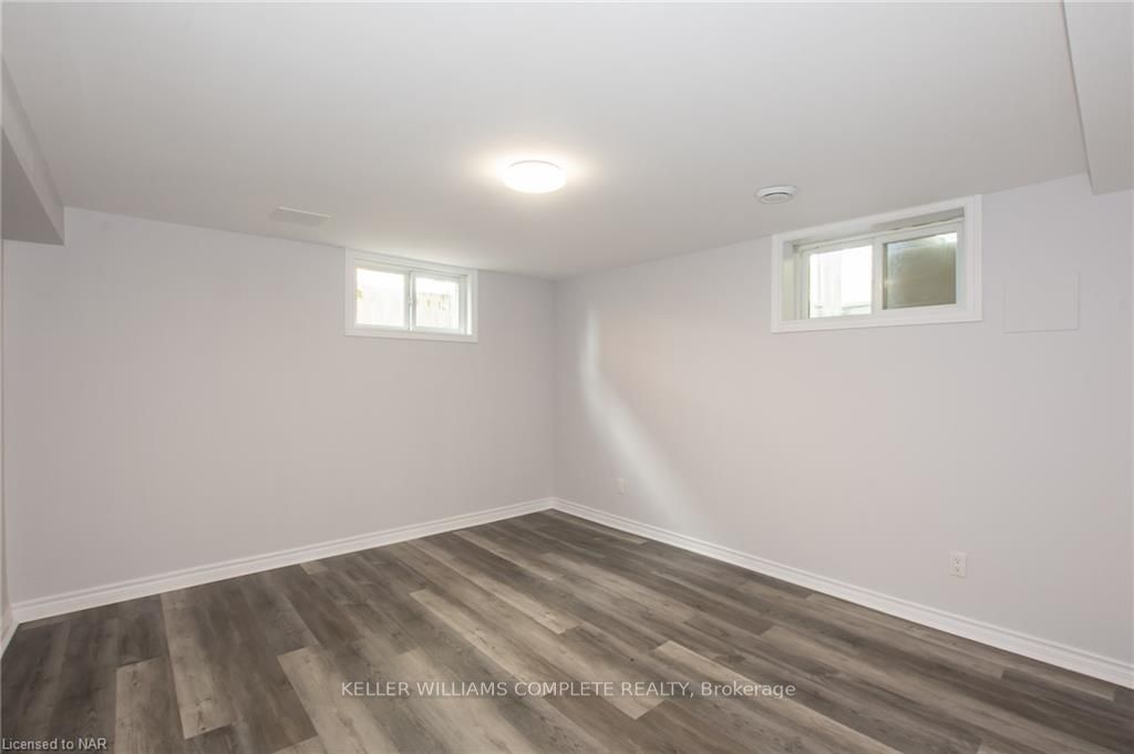 Photo 22 of 78 Gram Avenue, Welland, N. Welland — HOMEH