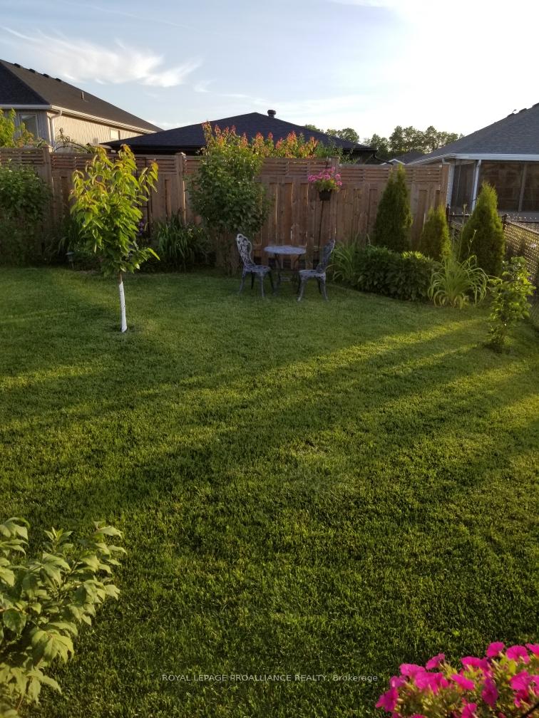 Photo 43 of 14 Caleb Crescent, Quinte West, Frankford Ward — HOMEH