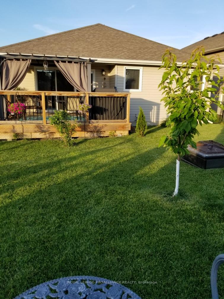 Photo 46 of 14 Caleb Crescent, Quinte West, Frankford Ward — HOMEH