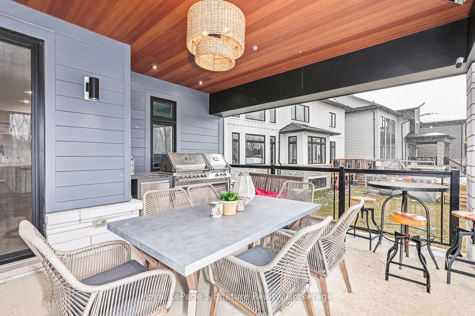 Photo 15 of 144 Springside Crescent, Blue Mountains — HOMEH