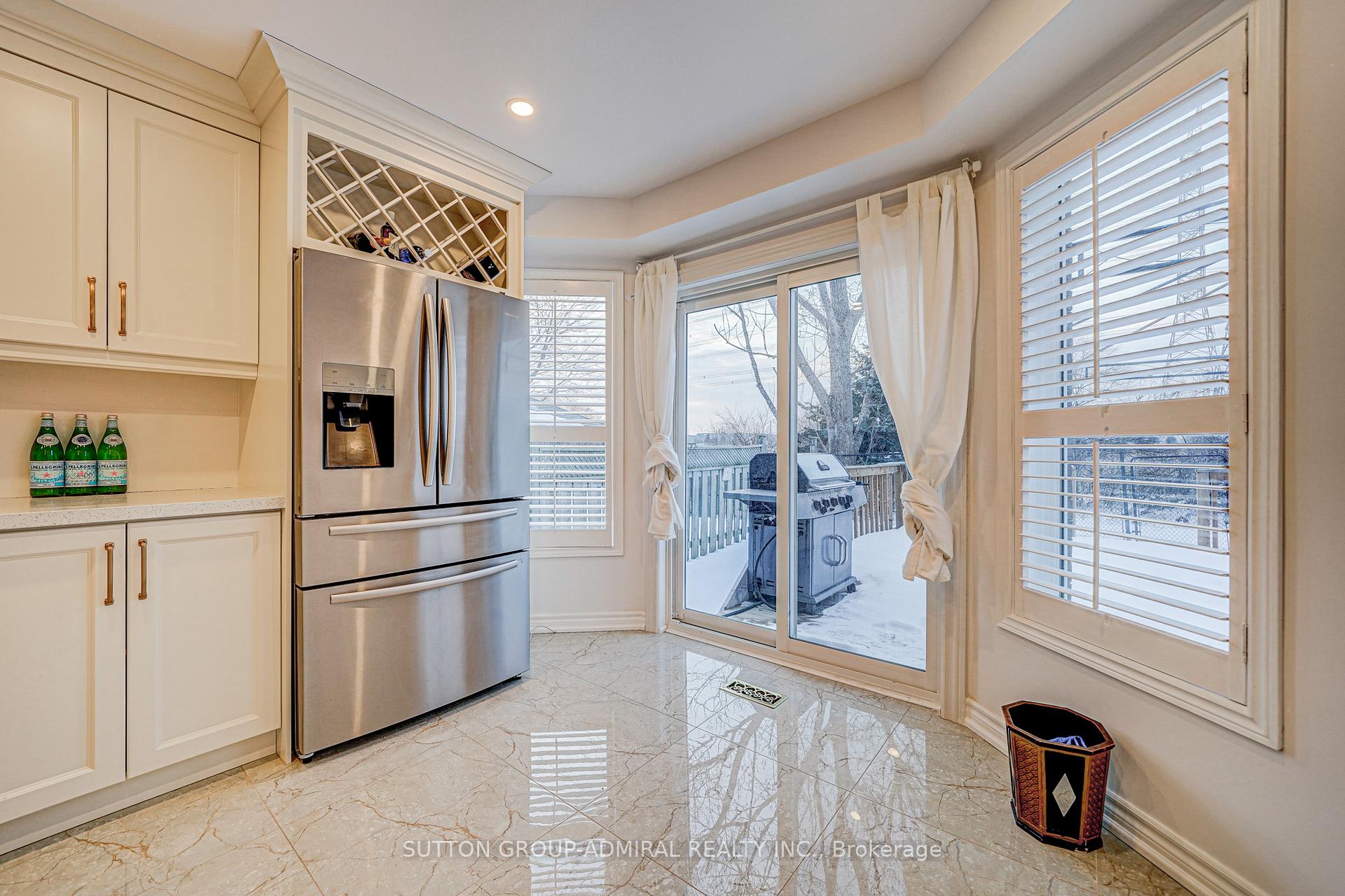 Photo 15 of Unit Main, 62 Venice Crescent, Vaughan, Beverley Glen — HOMEH