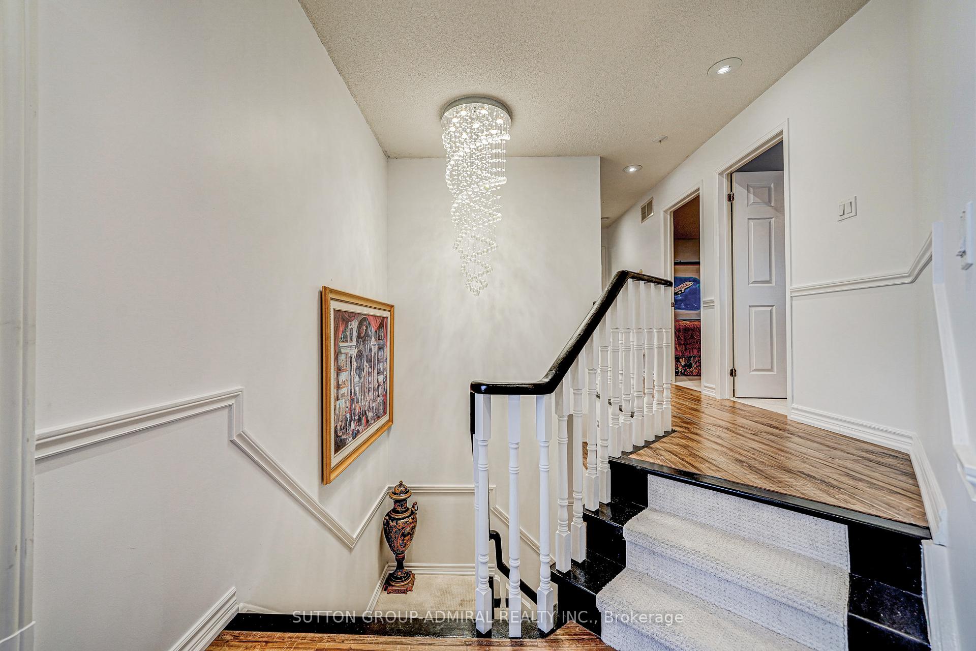 Photo 25 of Unit Main, 62 Venice Crescent, Vaughan, Beverley Glen — HOMEH