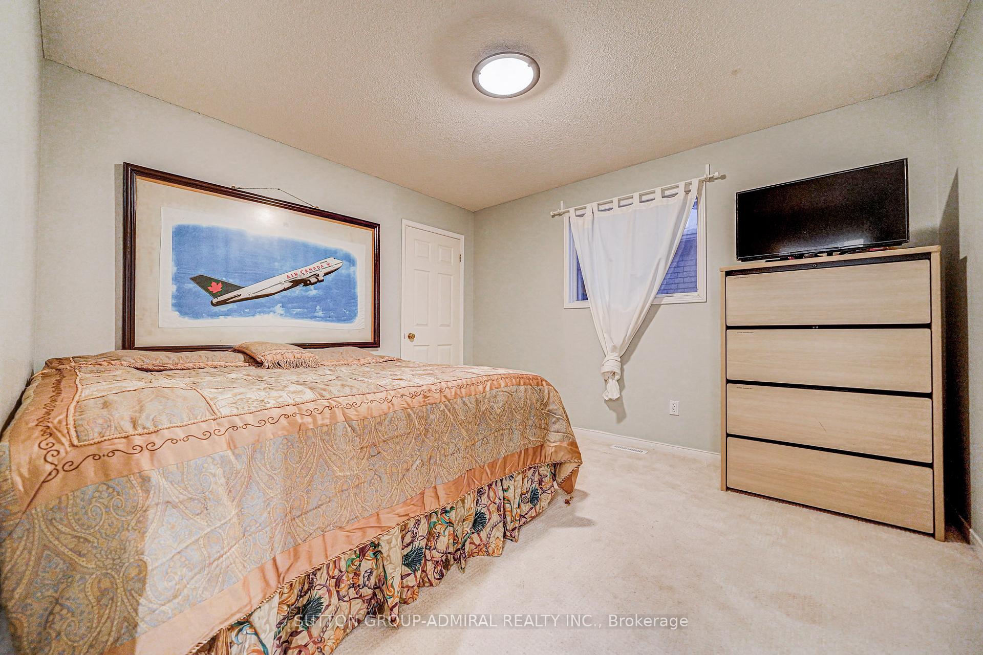 Photo 34 of Unit Main, 62 Venice Crescent, Vaughan, Beverley Glen — HOMEH