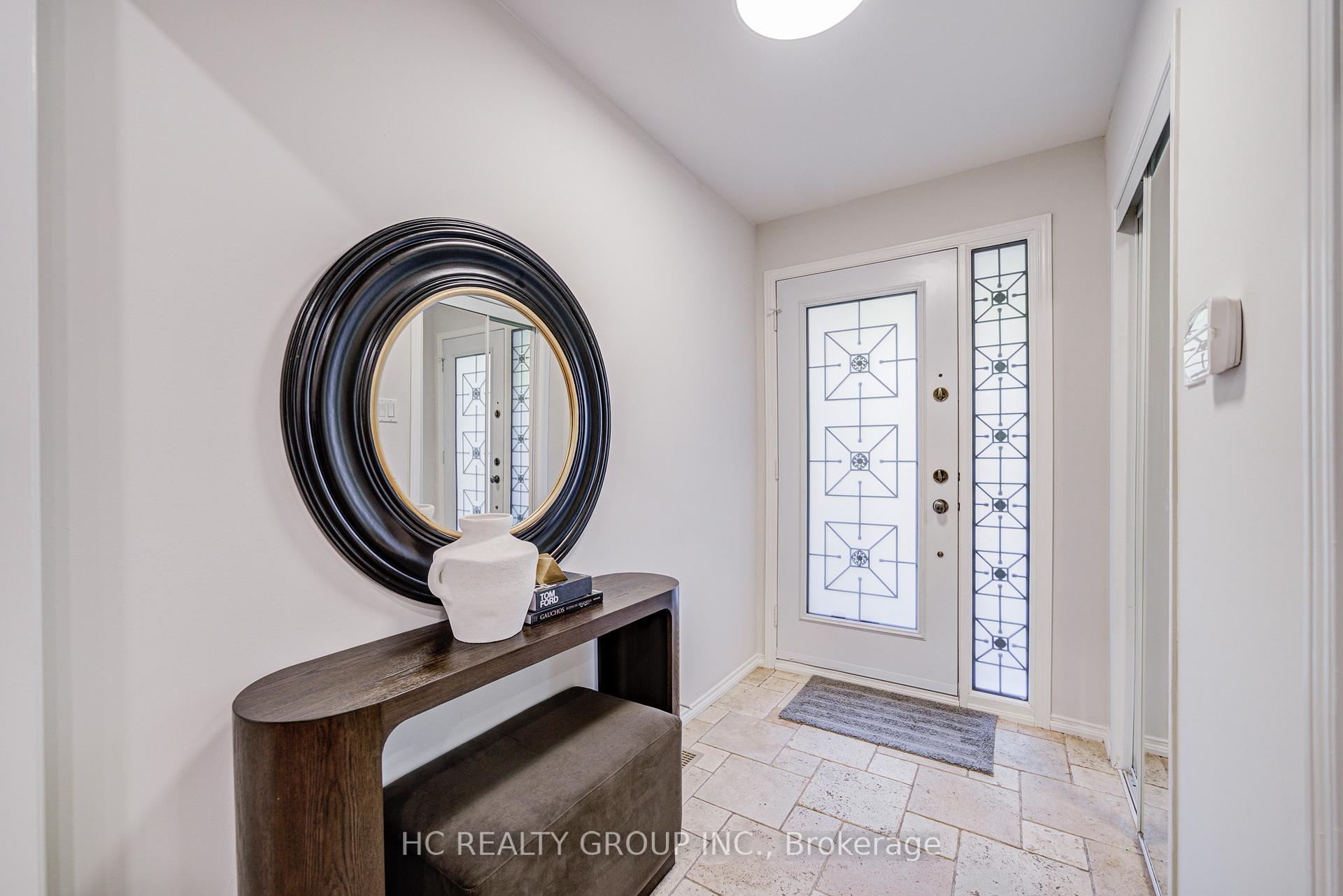 Photo 3 of 51 Mountfield Crescent, Vaughan, Brownridge — HOMEH