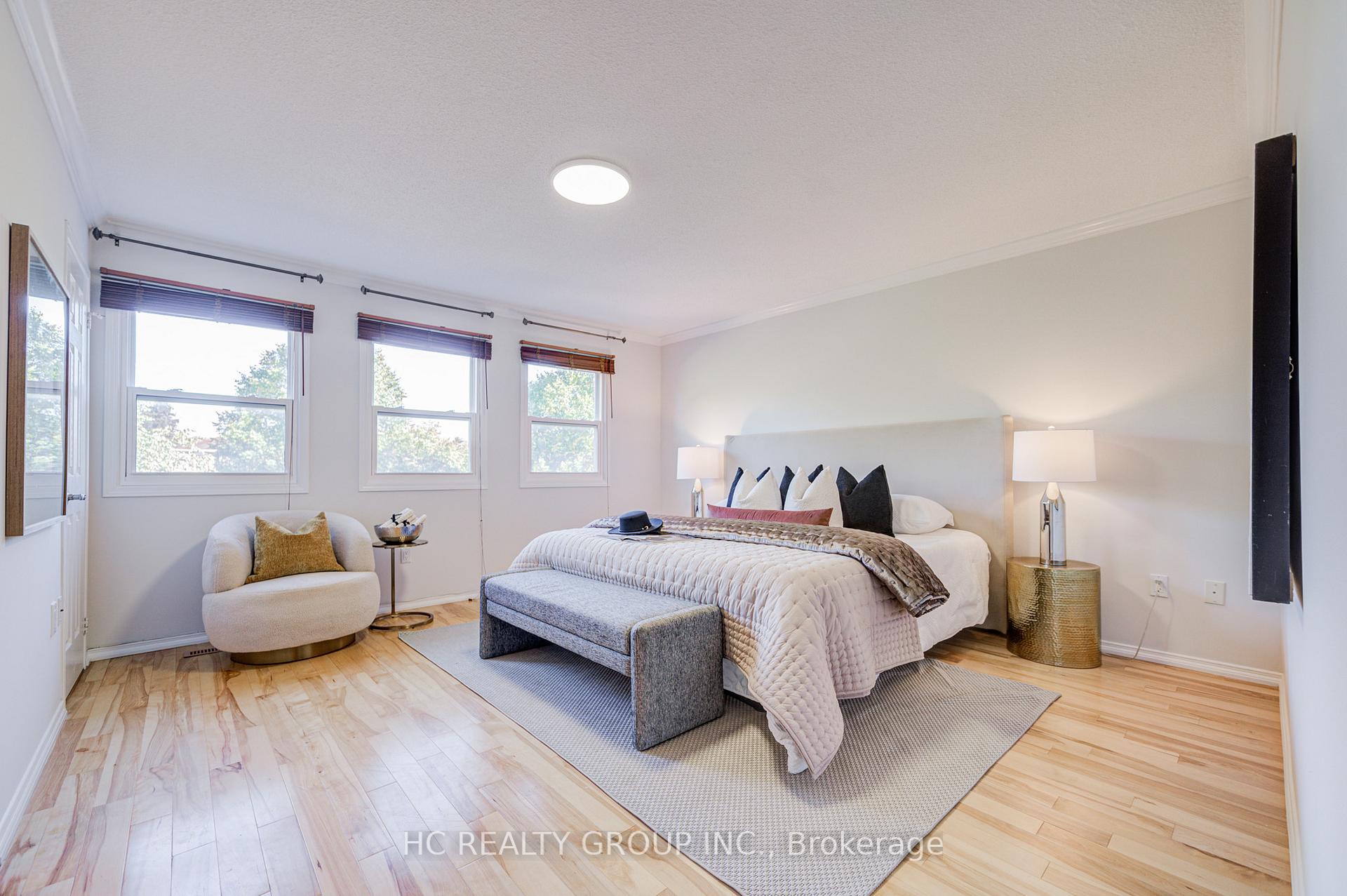 Photo 20 of 51 Mountfield Crescent, Vaughan, Brownridge — HOMEH