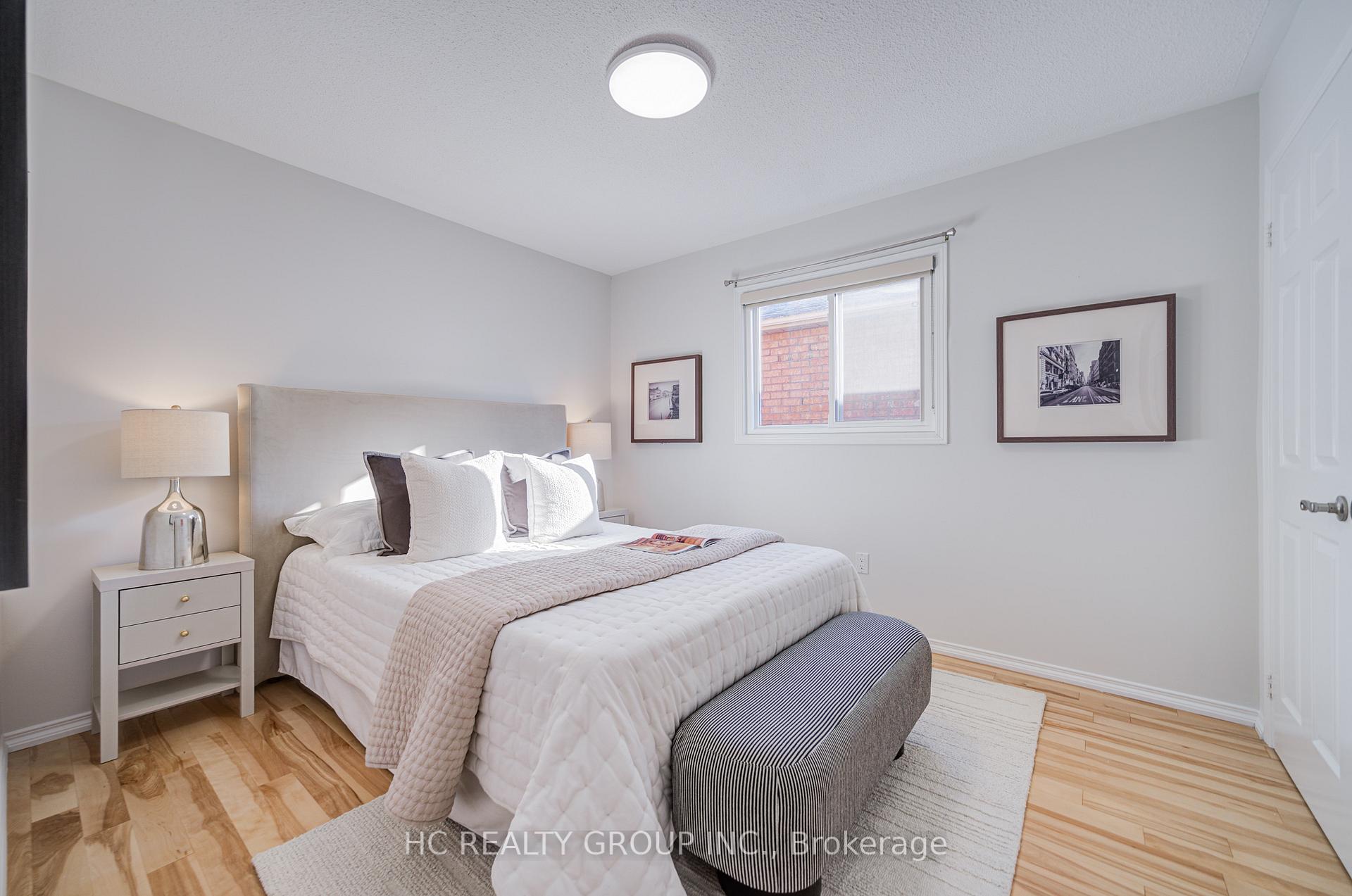 Photo 23 of 51 Mountfield Crescent, Vaughan, Brownridge — HOMEH