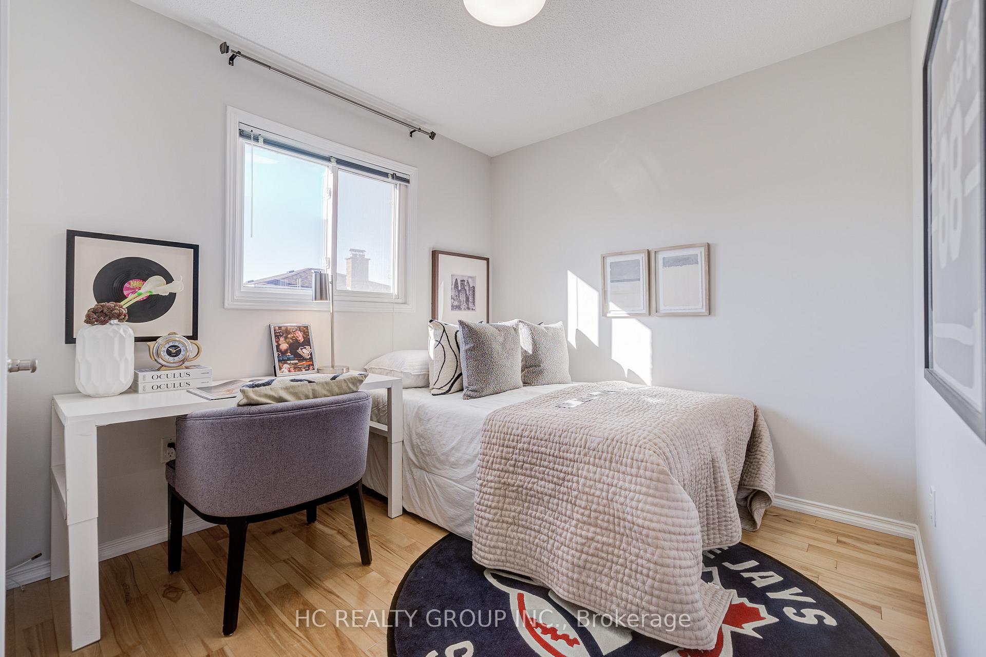 Photo 26 of 51 Mountfield Crescent, Vaughan, Brownridge — HOMEH