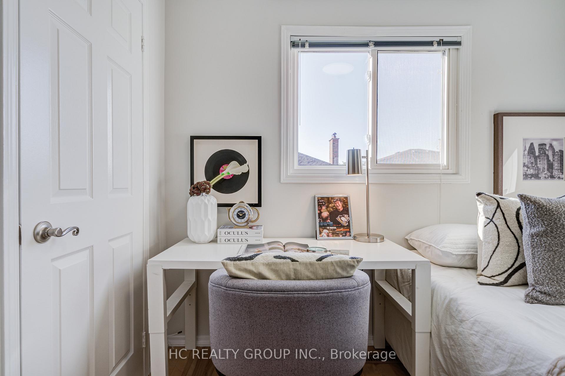 Photo 27 of 51 Mountfield Crescent, Vaughan, Brownridge — HOMEH