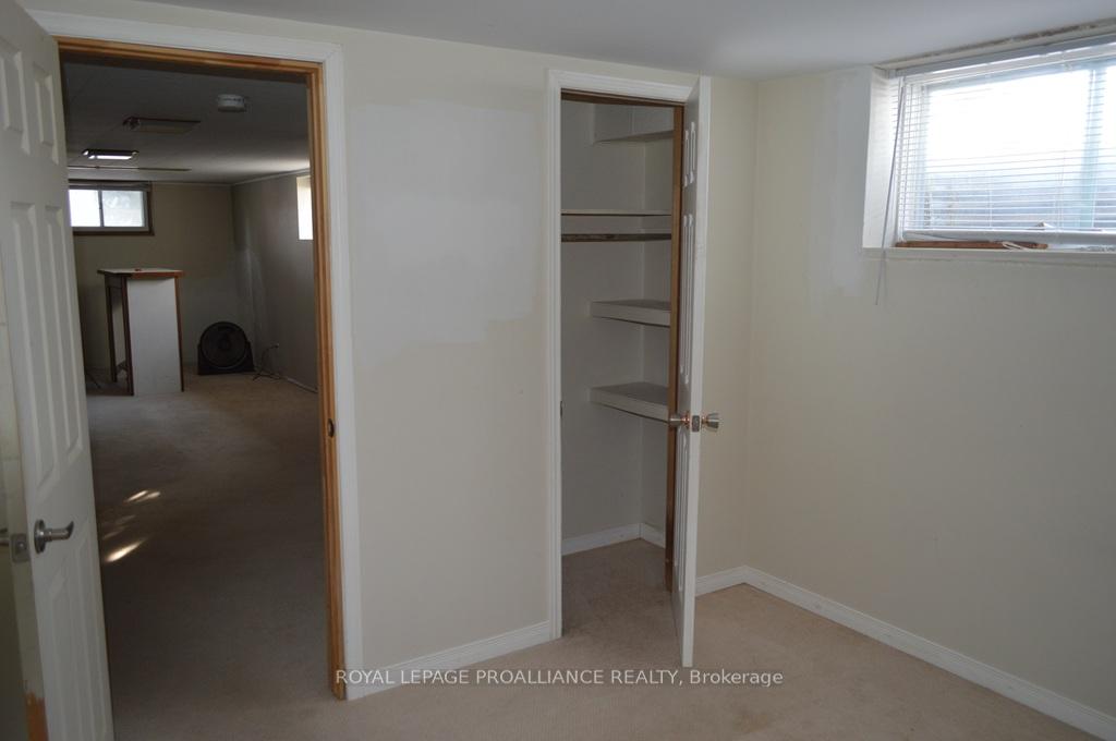 Photo 13 of 70 Jeffrey Drive, Quinte West, Sidney Ward — HOMEH