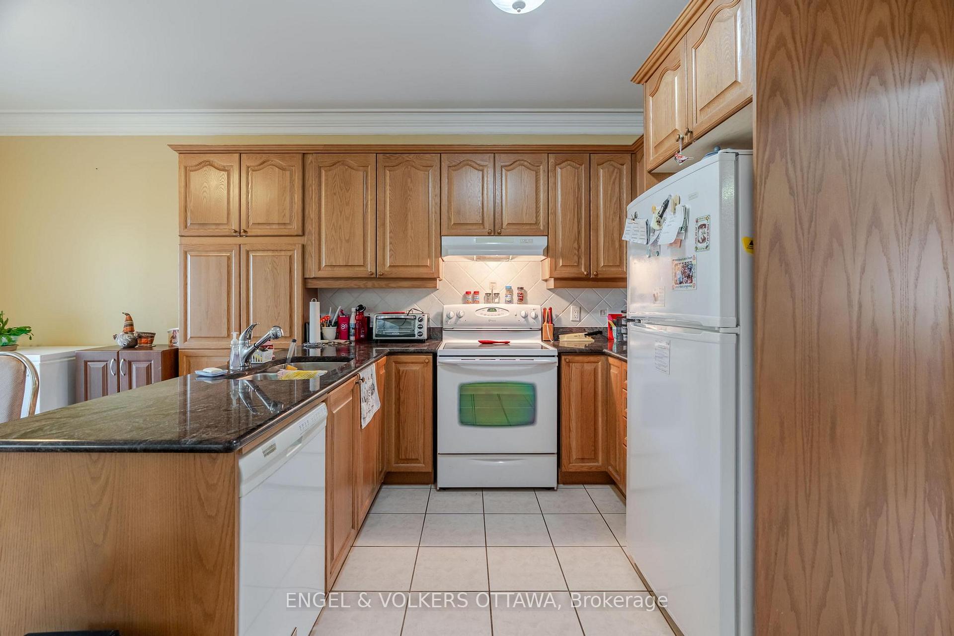 Photo 14 of 1649 Rosebella Avenue, Ottawa, Sawmill Creek/Timbermill — HOMEH