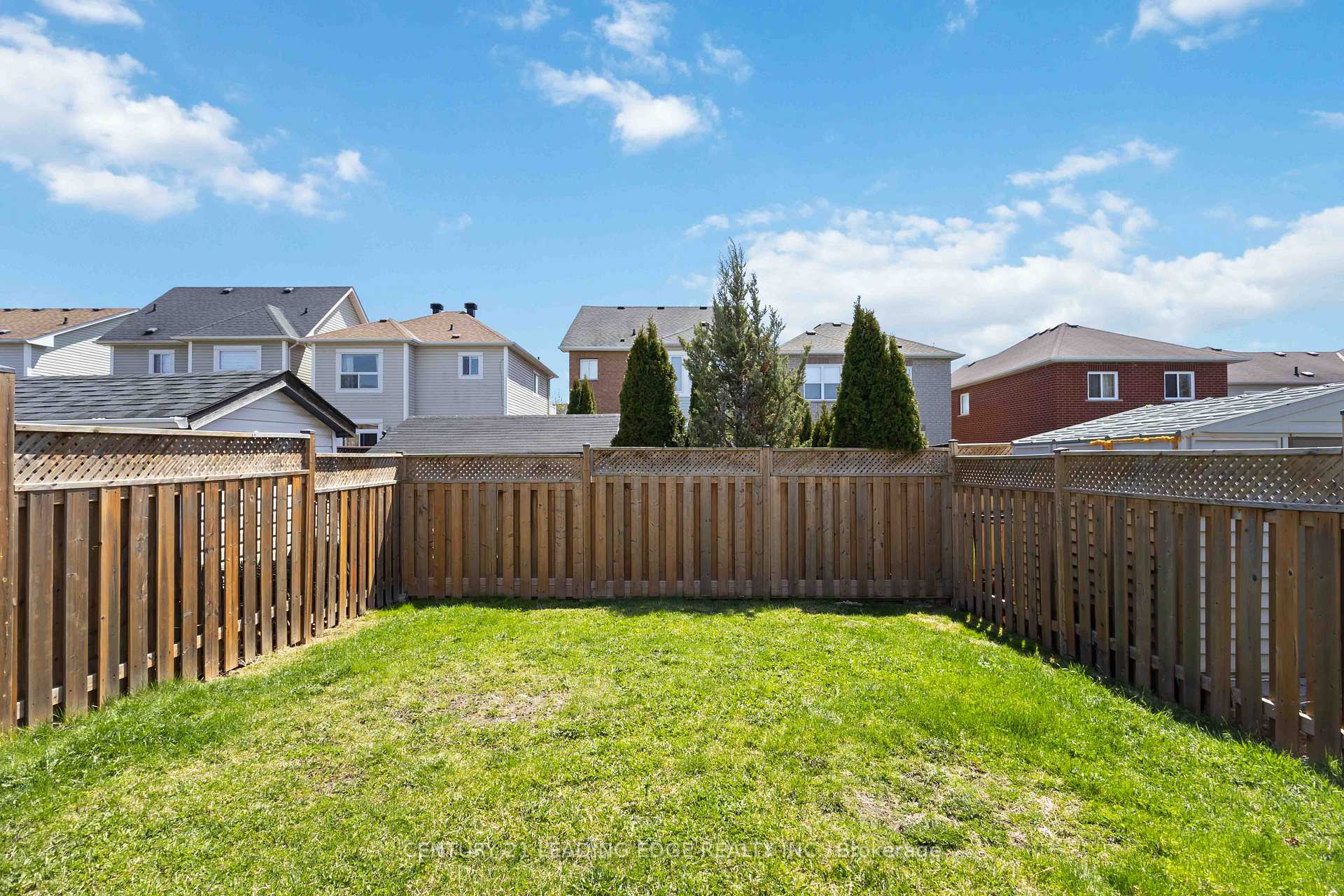 Photo 34 of 68 Melody Drive, Whitby, Brooklin — HOMEH