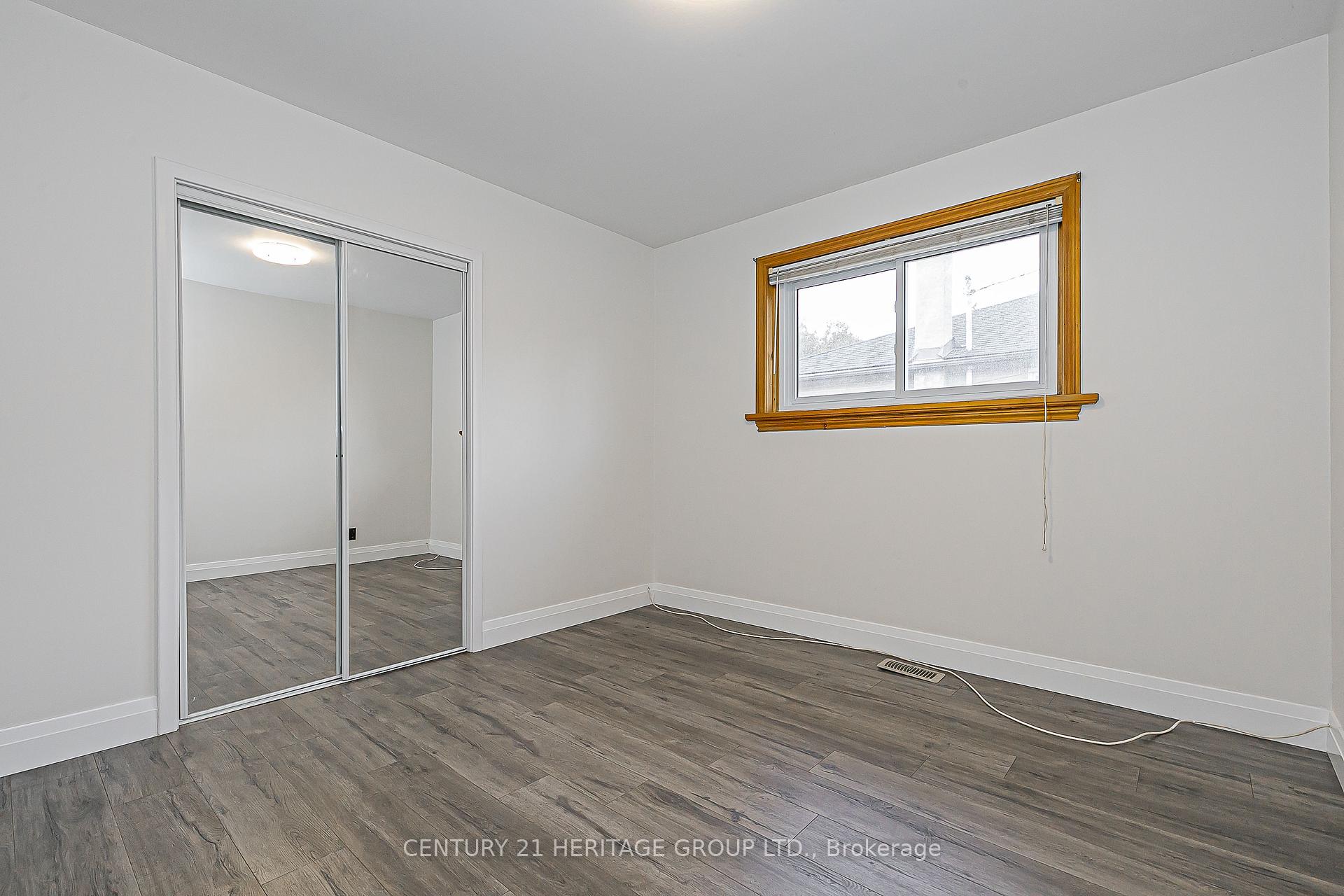 Photo 16 of 26 Knowles Crescent, Aurora, Aurora Highlands — HOMEH