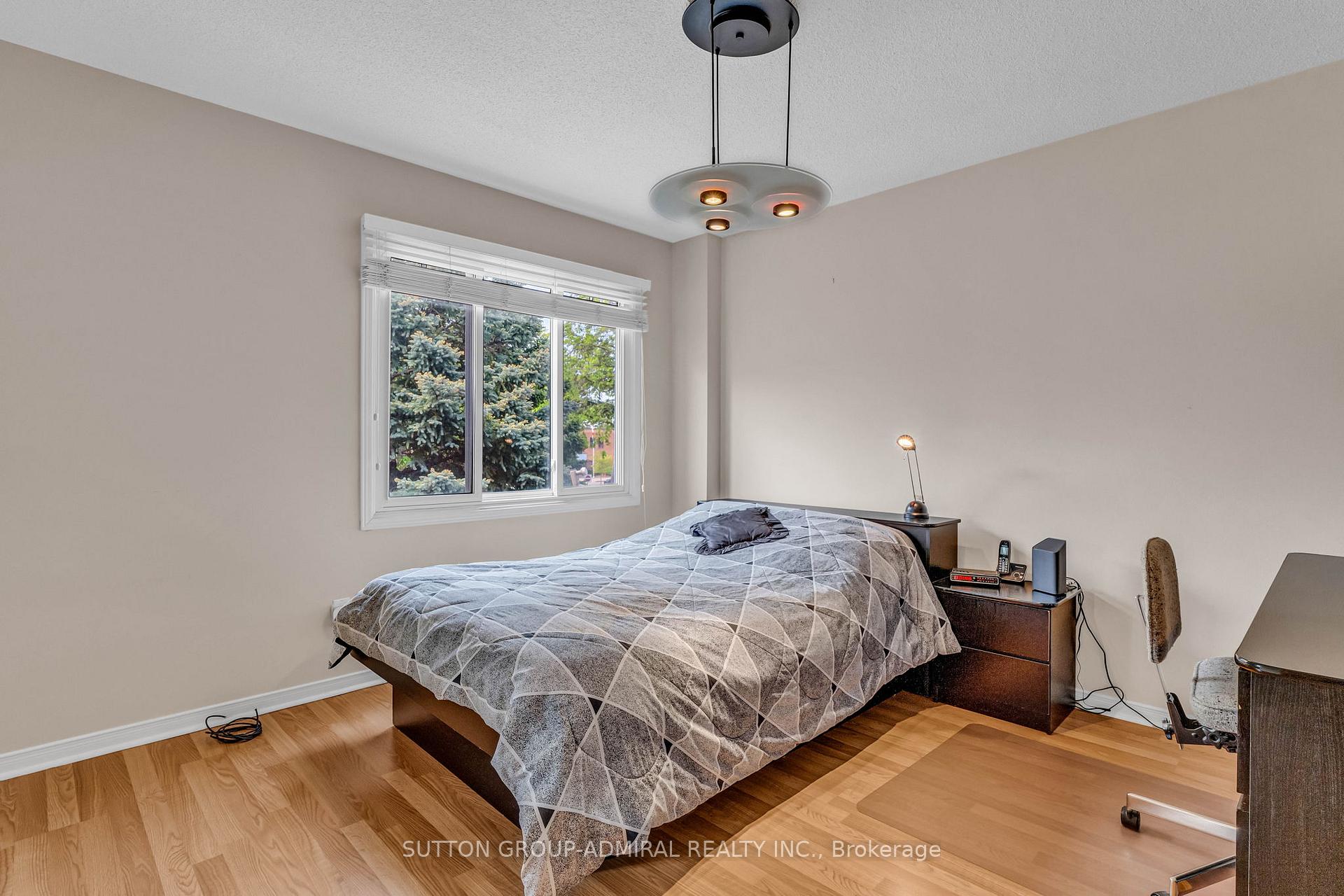 Photo 30 of 44 Brownridge Drive, Vaughan, Brownridge — HOMEH