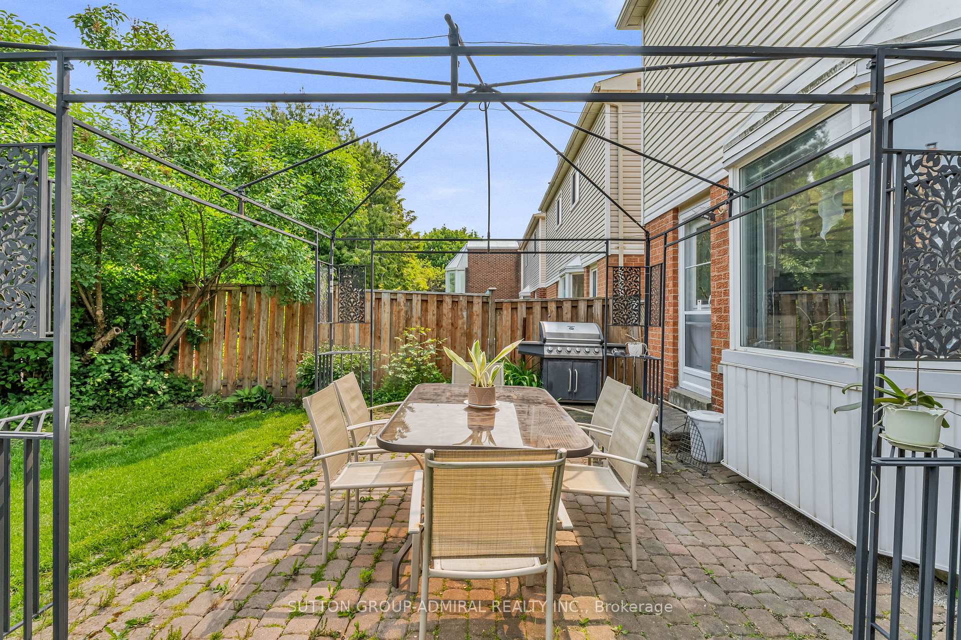 Photo 44 of 44 Brownridge Drive, Vaughan, Brownridge — HOMEH