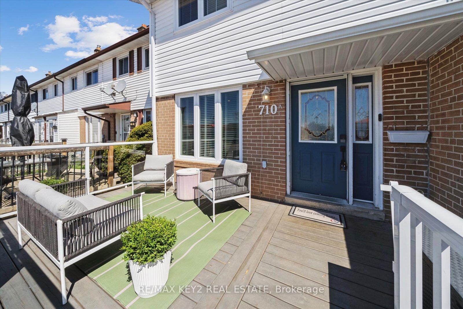Photo 2 of 710A Krosno Boulevard, Pickering, Bay Ridges — HOMEH