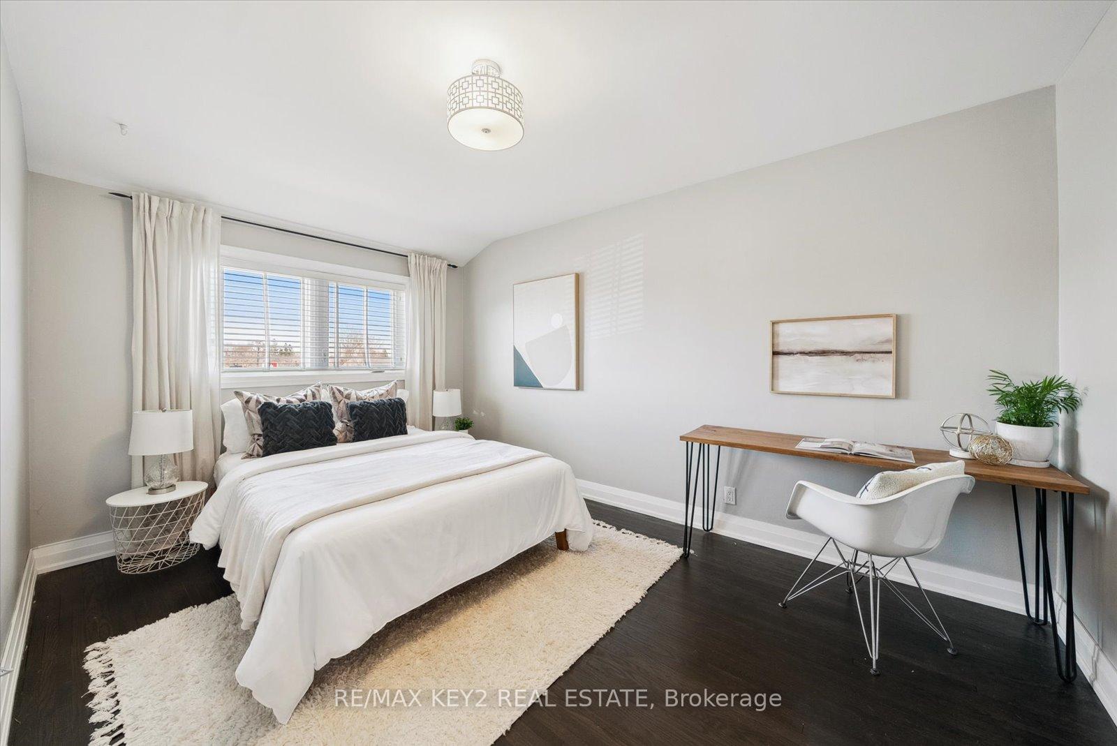 Photo 13 of 710A Krosno Boulevard, Pickering, Bay Ridges — HOMEH