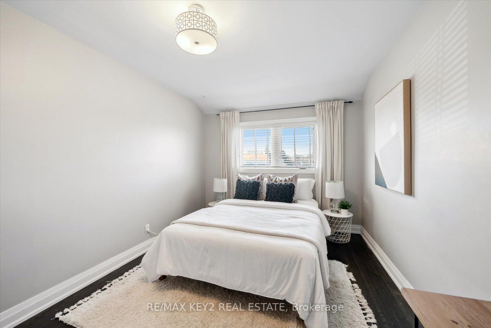 Photo 14 of 710A Krosno Boulevard, Pickering, Bay Ridges — HOMEH