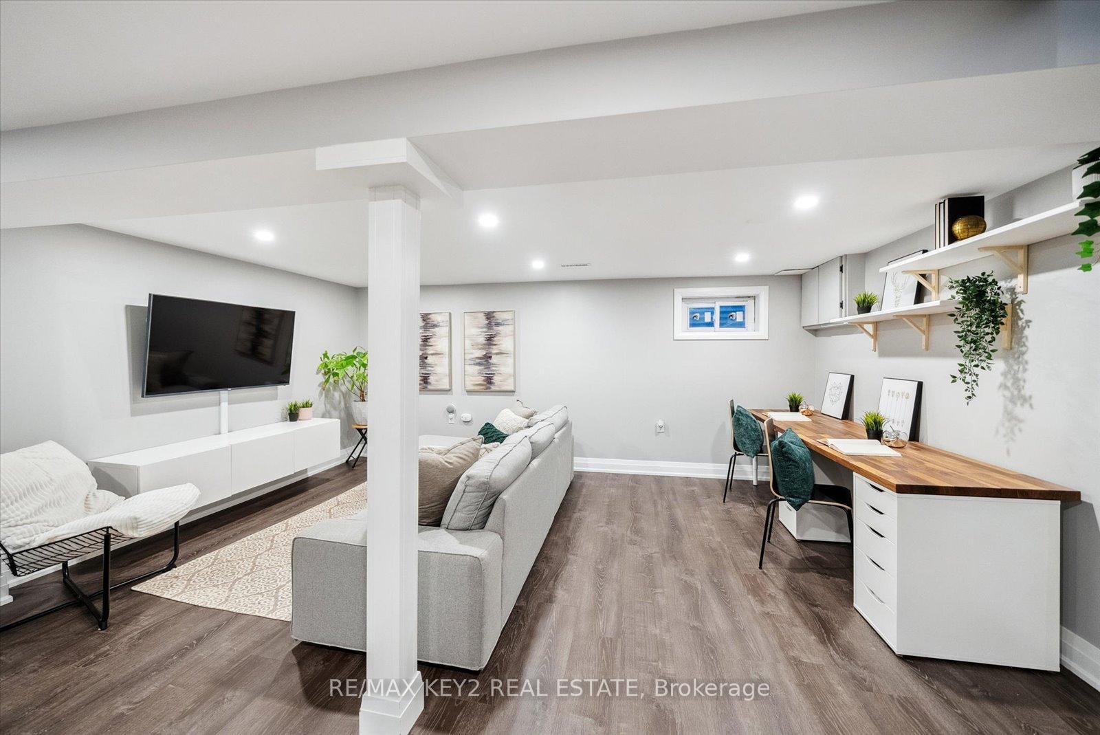 Photo 23 of 710A Krosno Boulevard, Pickering, Bay Ridges — HOMEH