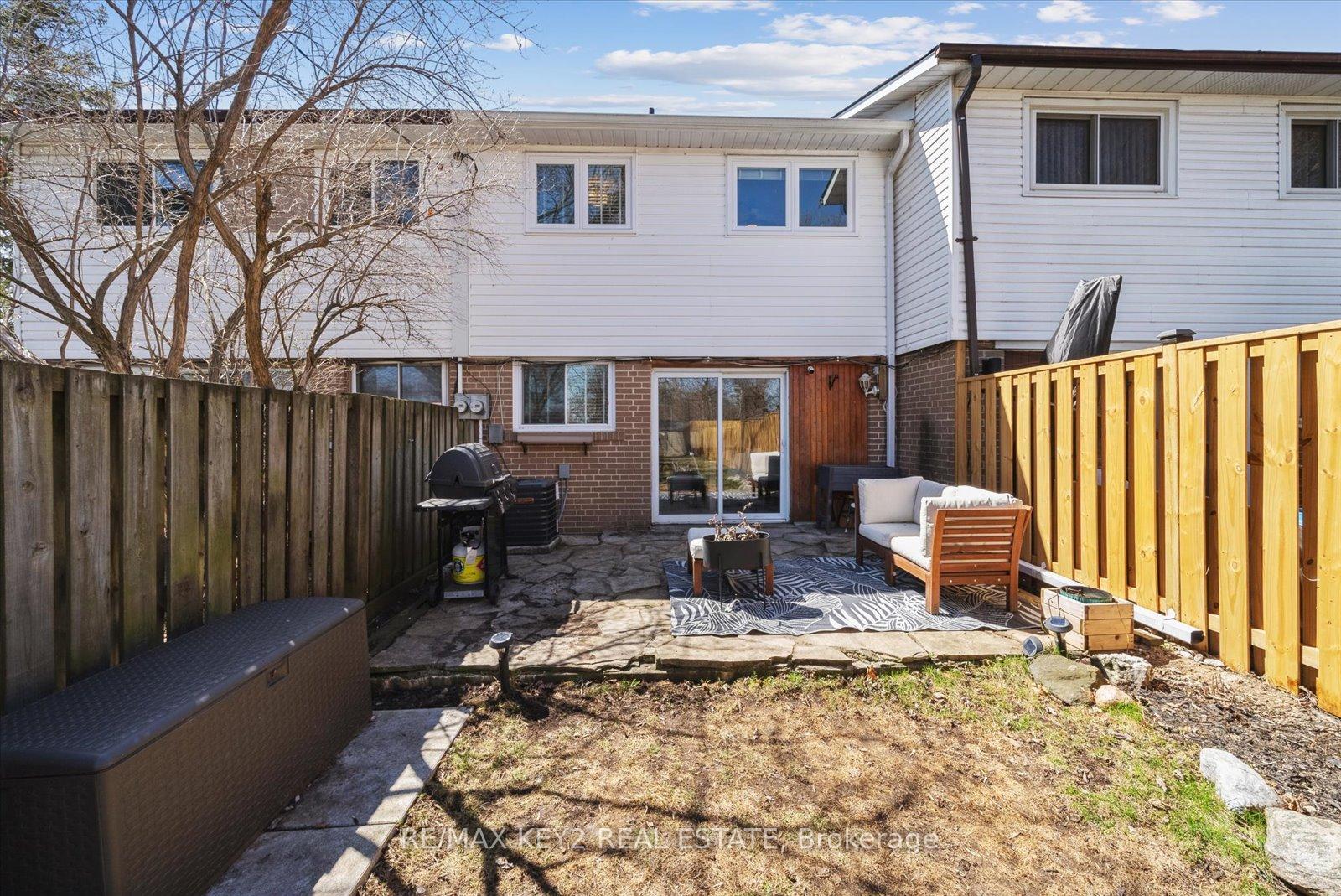 Photo 31 of 710A Krosno Boulevard, Pickering, Bay Ridges — HOMEH