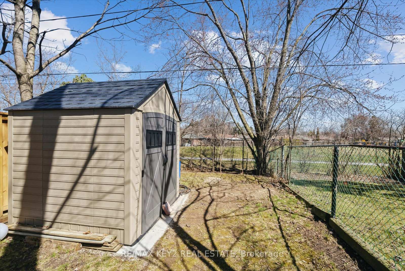 Photo 33 of 710A Krosno Boulevard, Pickering, Bay Ridges — HOMEH