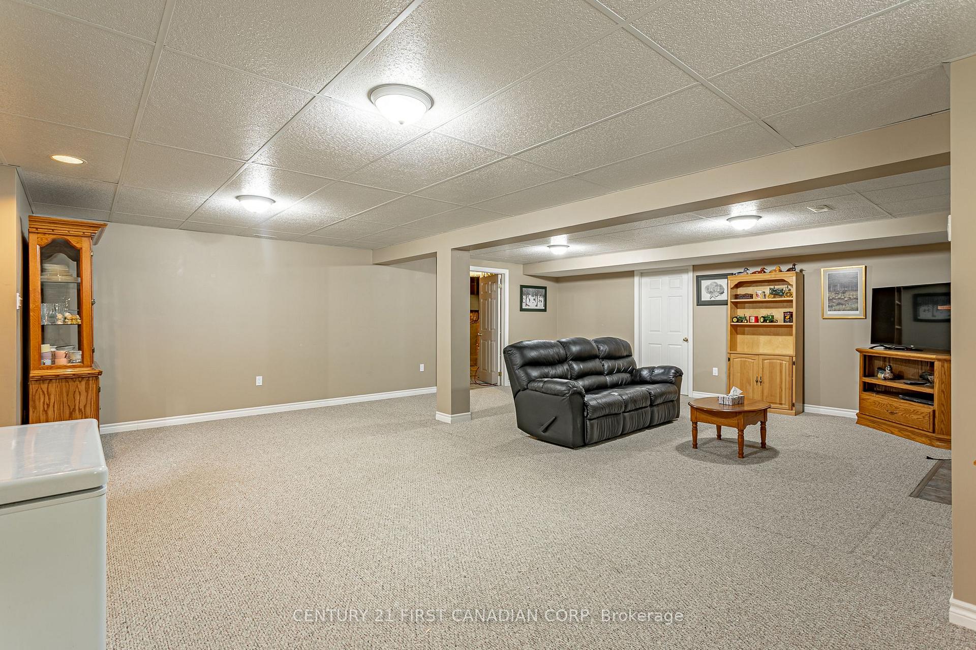 Photo 15 of 37 Tarry Parkway, Aylmer — HOMEH
