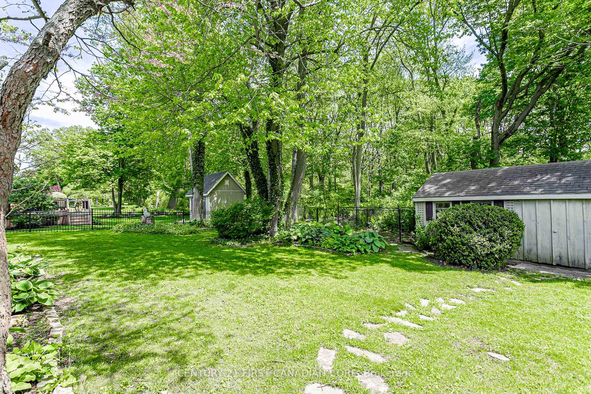 Photo 21 of 37 Tarry Parkway, Aylmer — HOMEH
