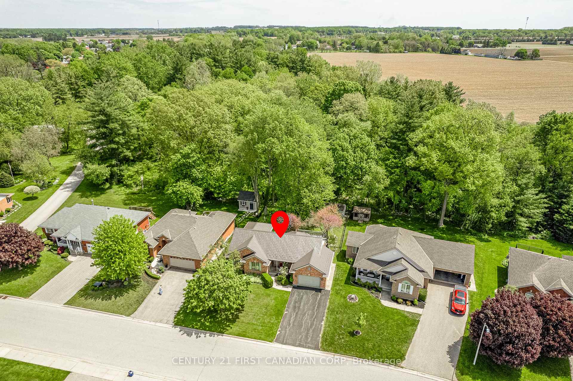 Photo 29 of 37 Tarry Parkway, Aylmer — HOMEH