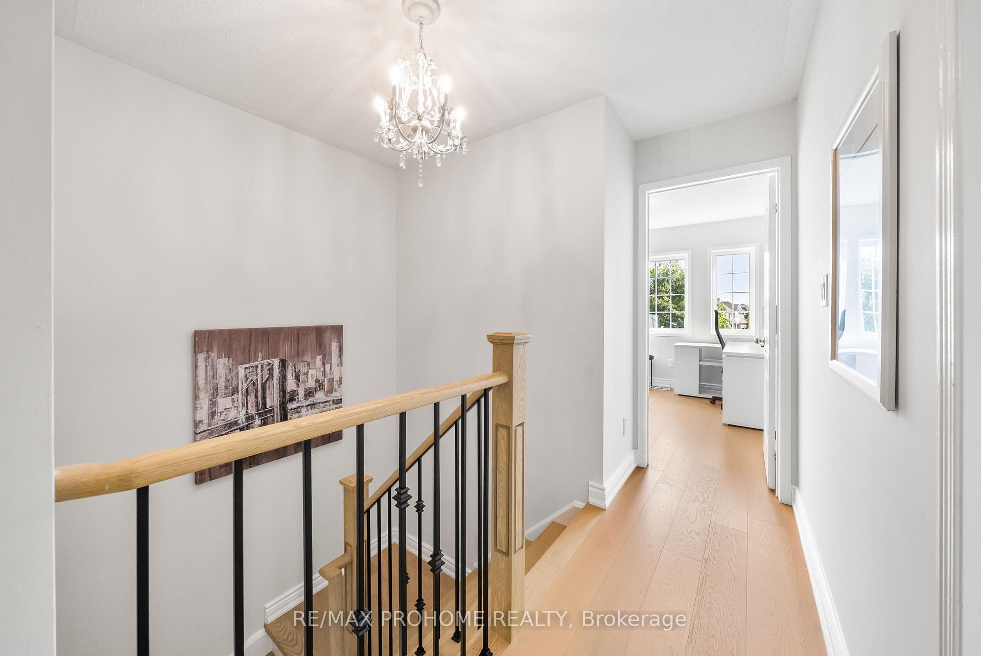 Photo 21 of 144 Deepspring Crescent, Vaughan, Vellore Village — HOMEH