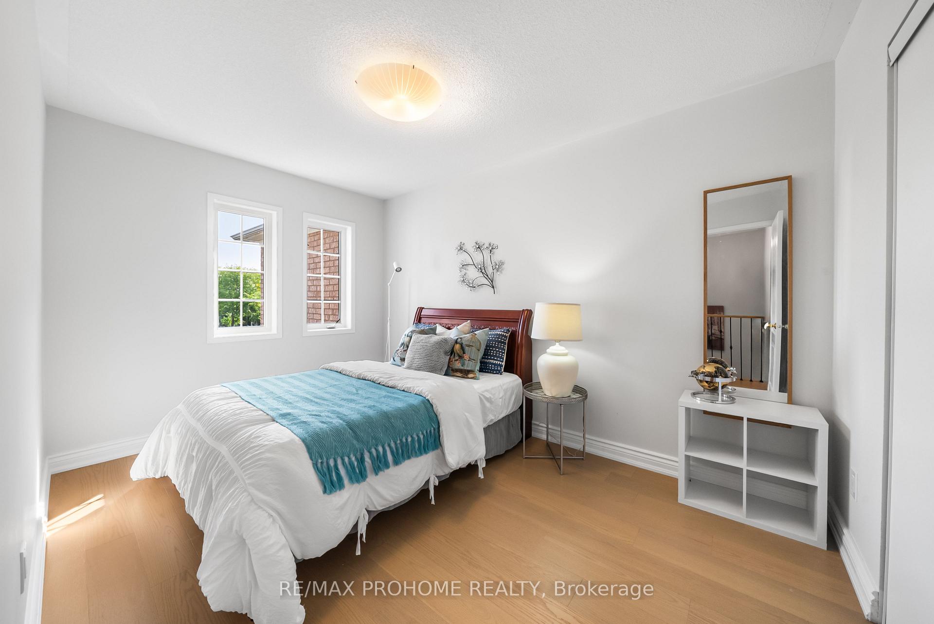 Photo 22 of 144 Deepspring Crescent, Vaughan, Vellore Village — HOMEH