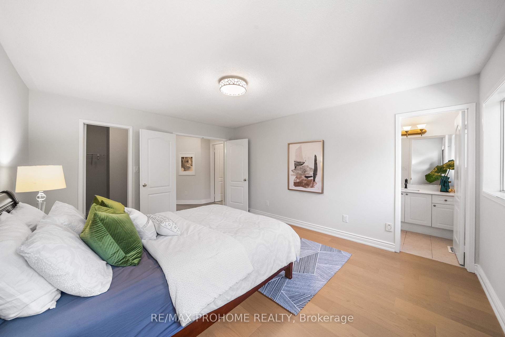 Photo 26 of 144 Deepspring Crescent, Vaughan, Vellore Village — HOMEH